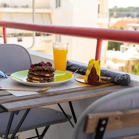 Happyface Apartment Rethymno